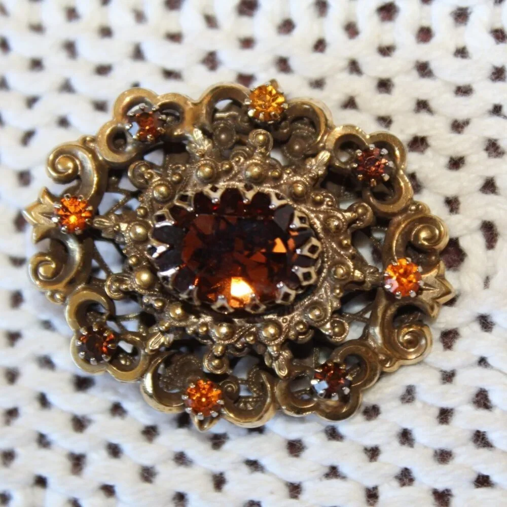 Vtg 80's Victorian Pendant & brooch Signed Hobe Had 20.7g Garnet Rhinestone - Picture 1 of 11